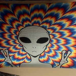 Trippy alien tapestry